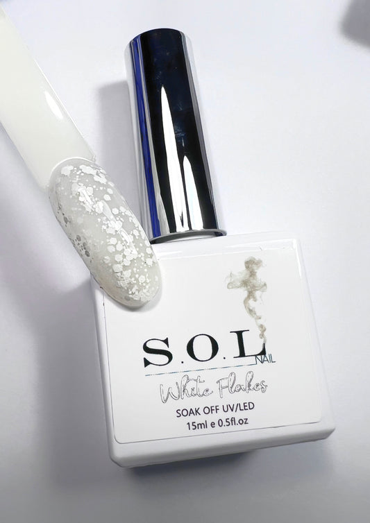 DESTOKAGE -70% 🚨 Vernis semi-permanent COLLECTION SNOW FLAKES White 🤍