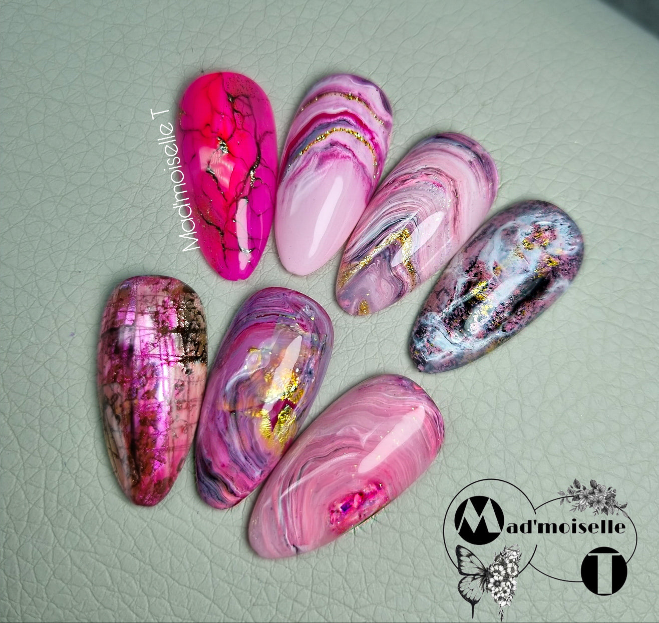 Formation Nail art technique STONE EFFECT - Mad’moiselle T Nail Shop